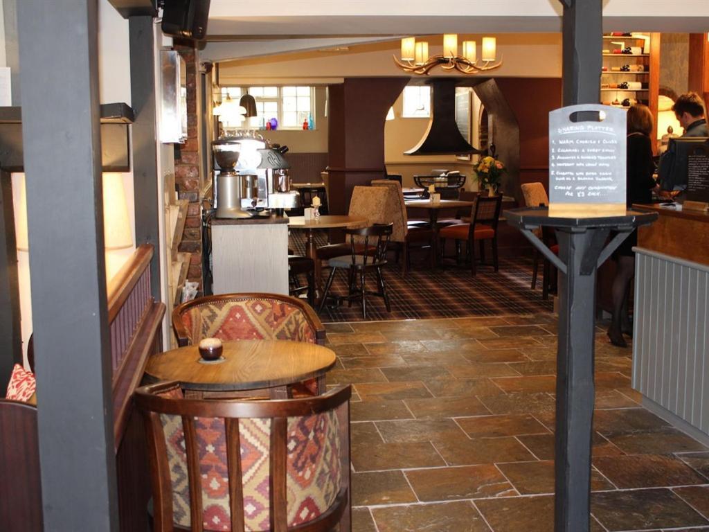 Cockhaven Arms